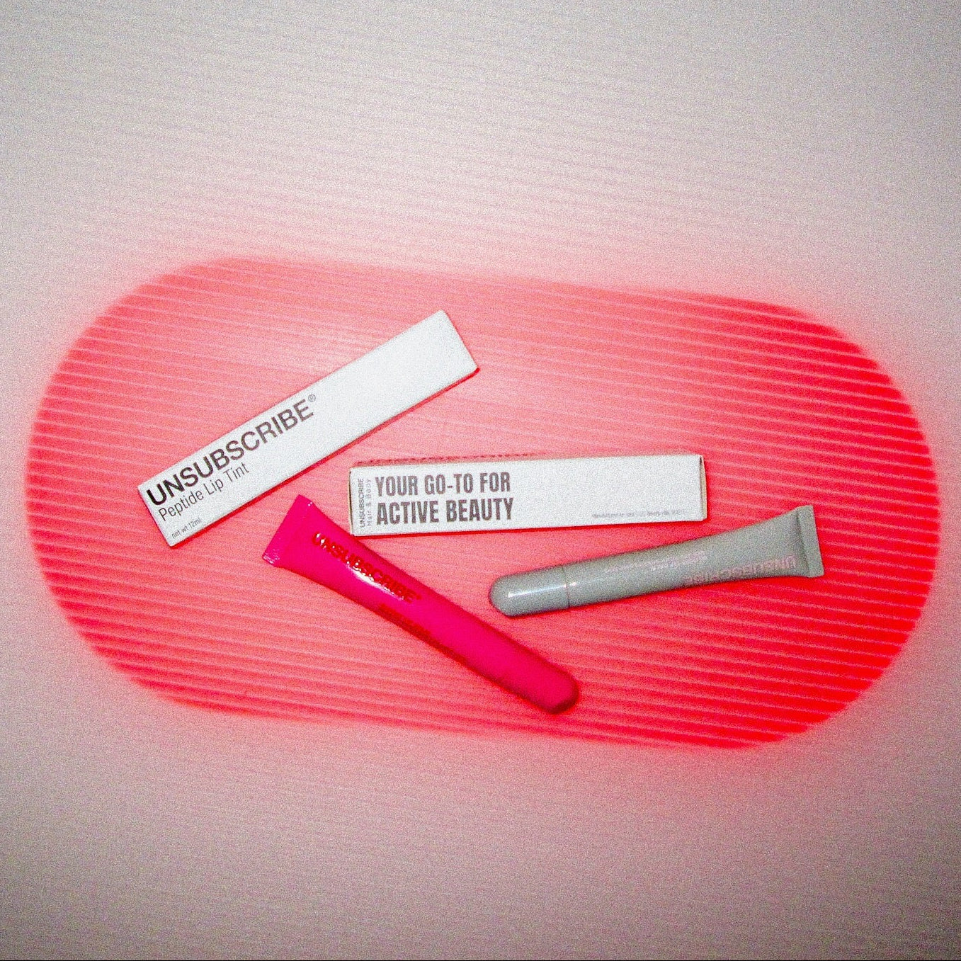 LIP GLOSS