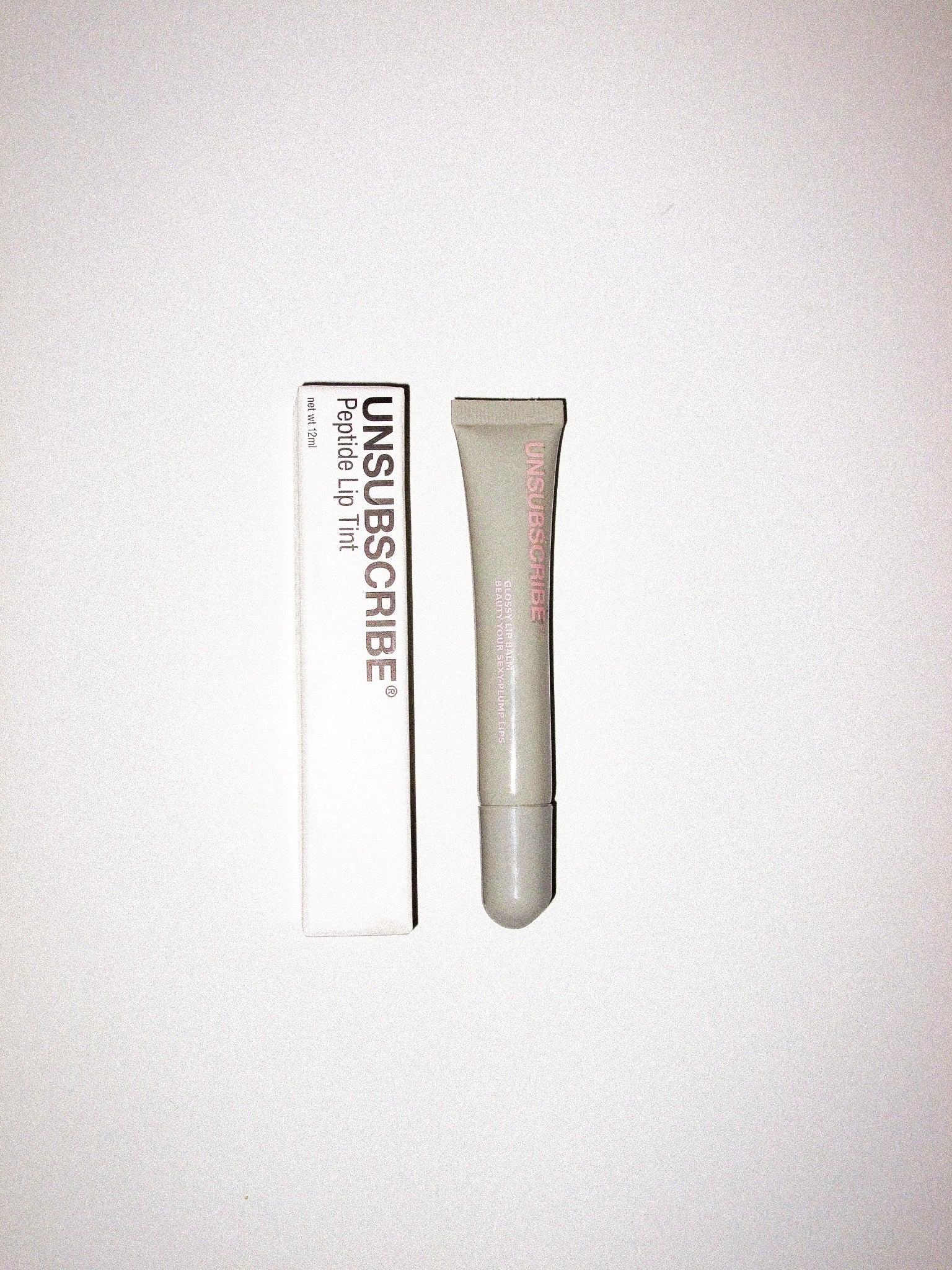 LIP GLOSS